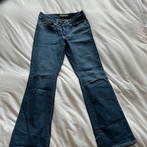 Levi classic bootcut size 4